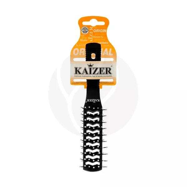 Изображение товара Двухсторонняя вентиляционная расческа Kaizer для укладки и разделения волос Изображение товара Двухсторонняя вентиляционная расческа Kaizer для укладки и разделения волос
