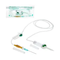 SFM система инфузионная однократного применения с пластиковой иглой